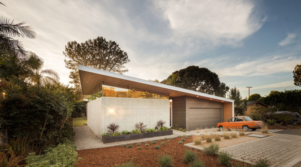 Avocado Acres House by Surfside Projects