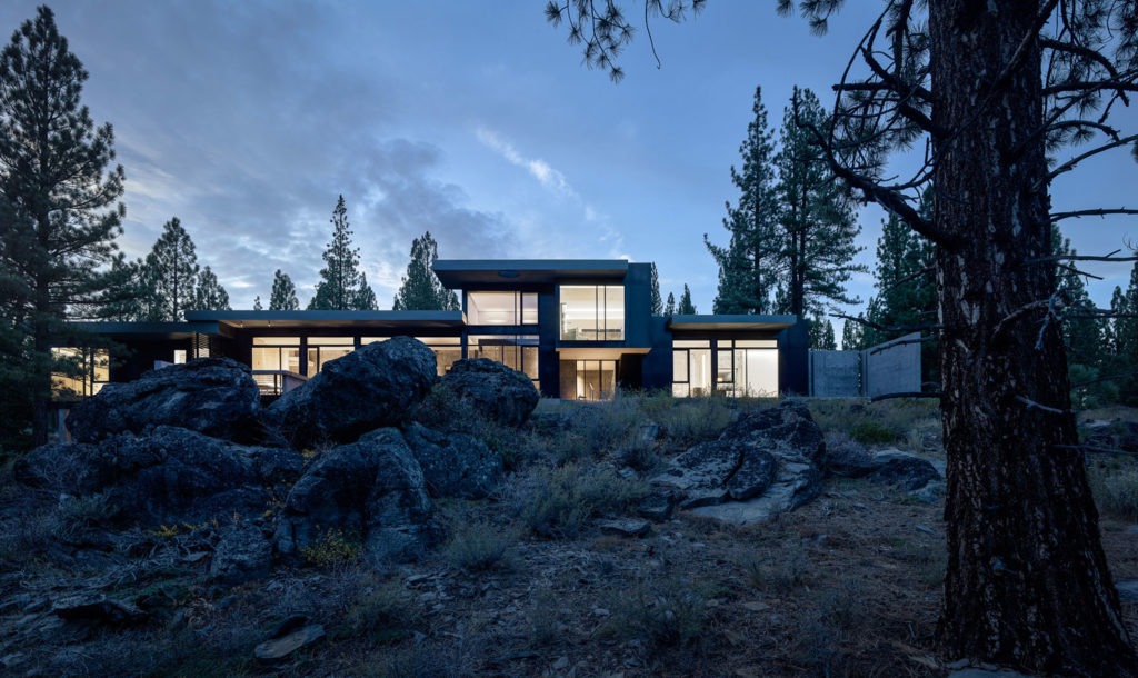 Creek House by Faulkner Architects