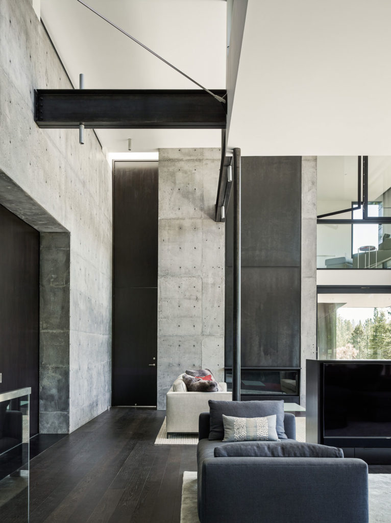 Creek House by Faulkner Architects