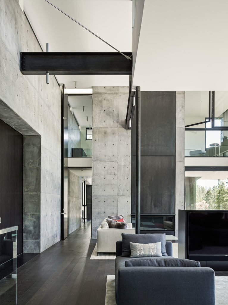 Creek House by Faulkner Architects