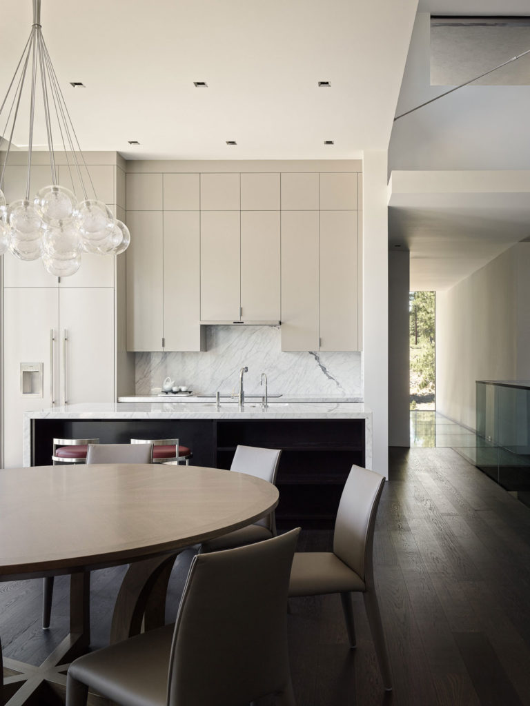 Creek House by Faulkner Architects