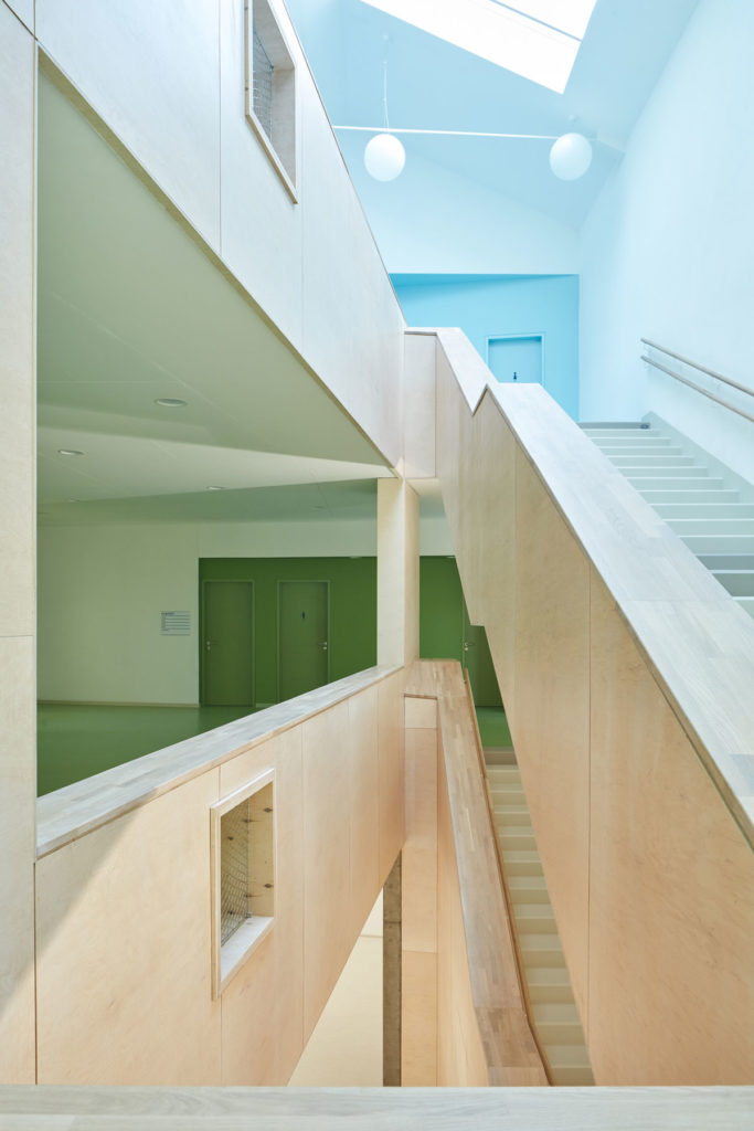 Elementary School Amos by SOA architekti