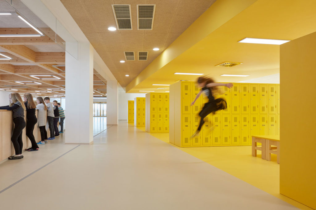 Elementary School Amos by SOA architekti