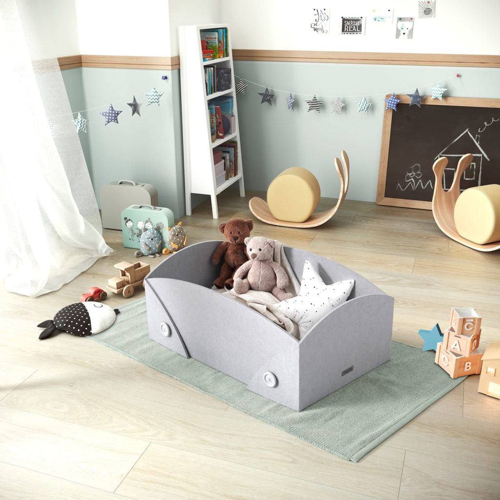 Cocoto, Ximo Roca Design mini-cradle that evolves with the baby