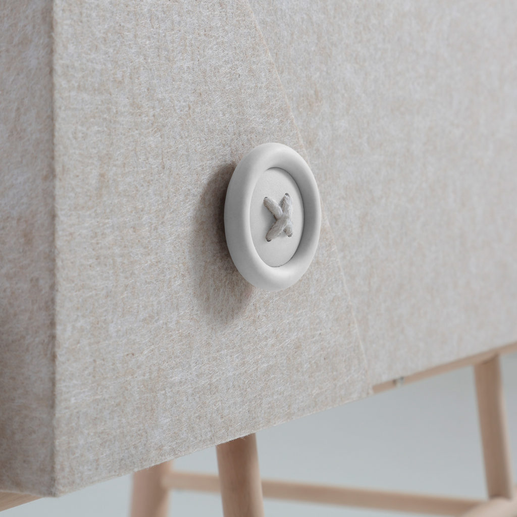 Cocoto, Ximo Roca Design mini-cradle that evolves with the baby