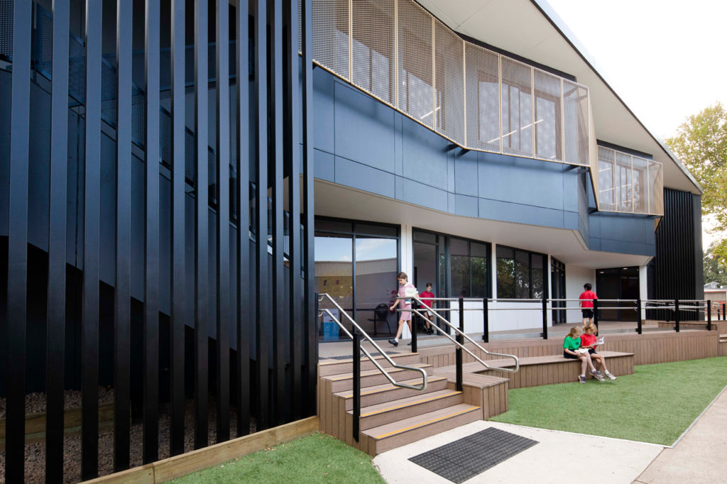 Fairfield Primary School by NBRS ARCHITECTURE and Fleetwood Australia