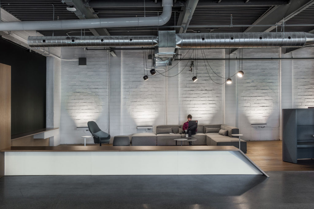 Telecon across Canada by Imperatori Design