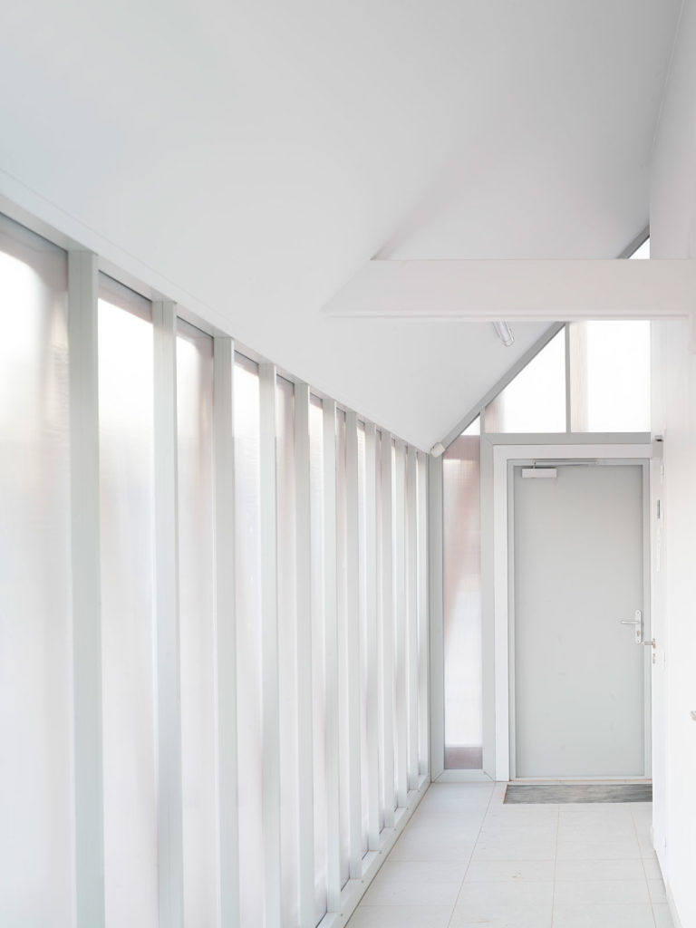 Garden Tennis Club of Cabourg by Lemoal Lemoal Architectes