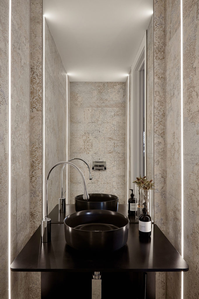 Euclid Residence by Ancerl Studio