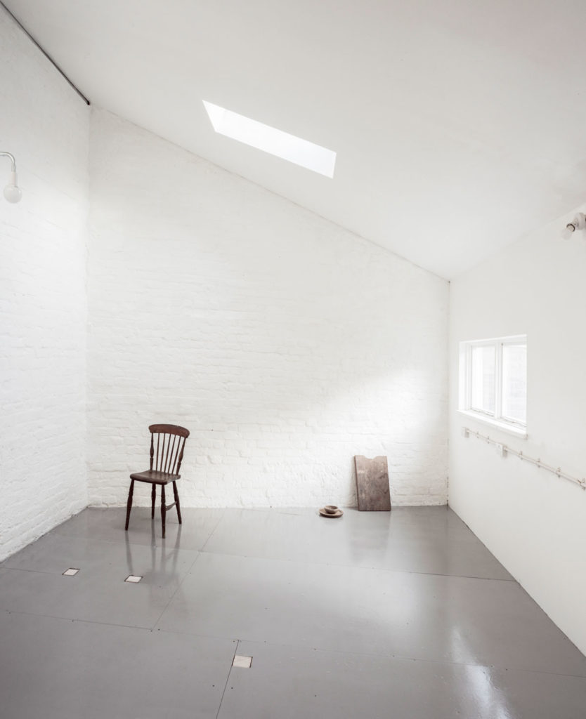 Flat Time House Artist Studio & Archive by EBBA Architects