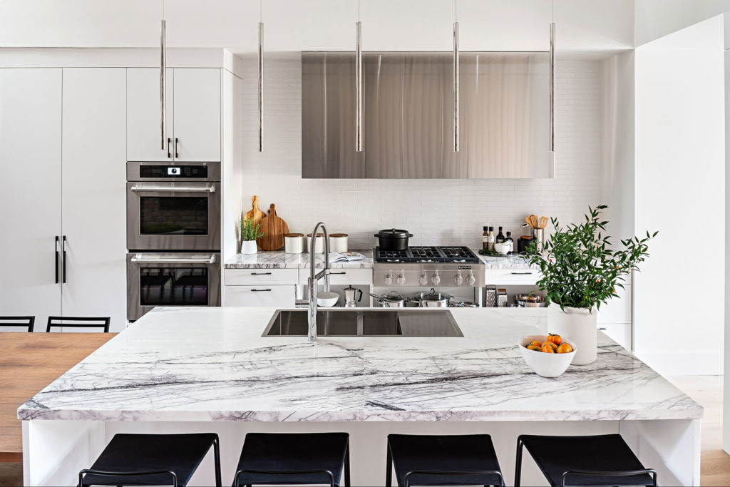 Sorauren 116 by Ancerl Studio