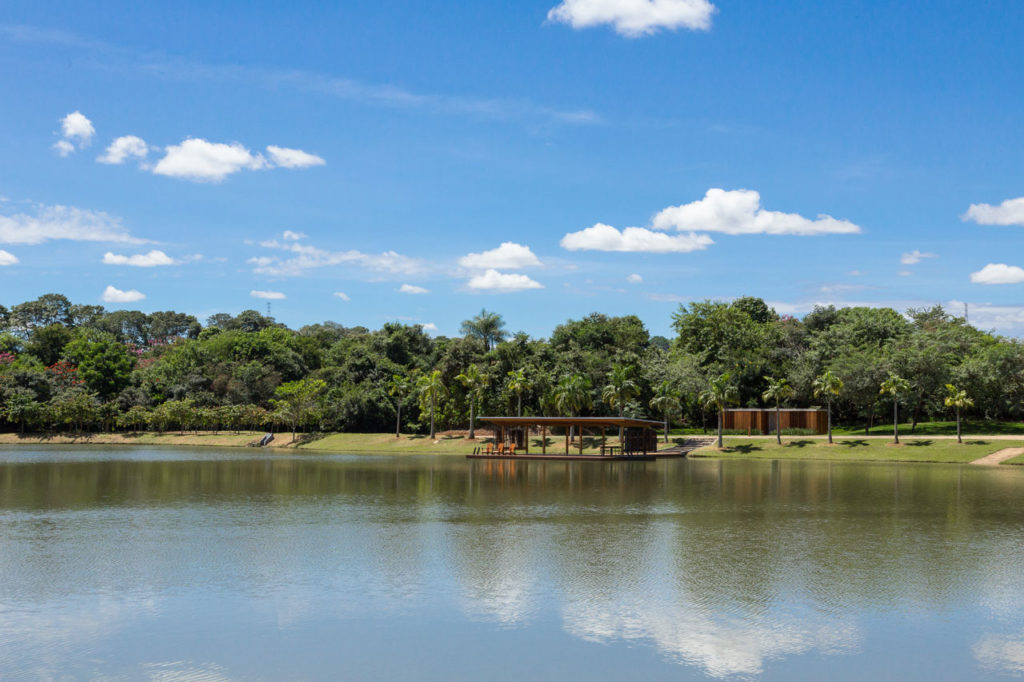 Floating Pavilion by Bruno Rossi Arquitetos