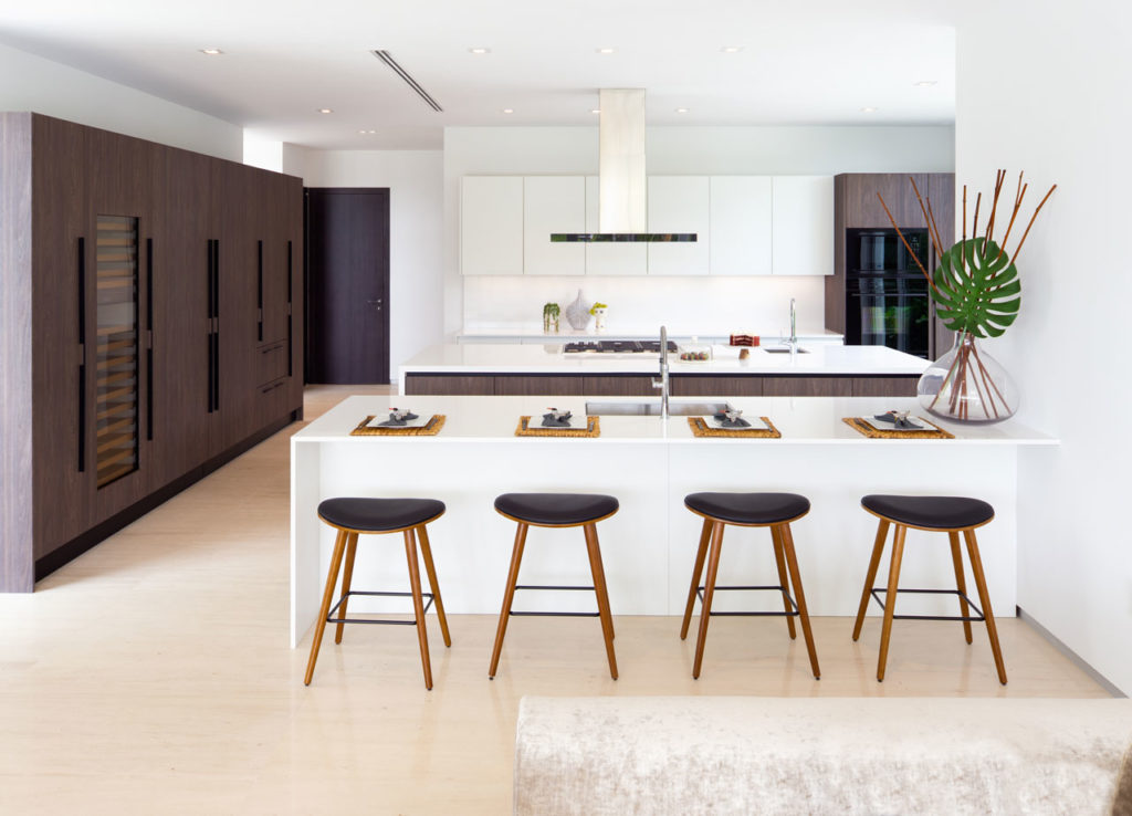 Golden Beach Residence by SDH Studio Architecture + Design