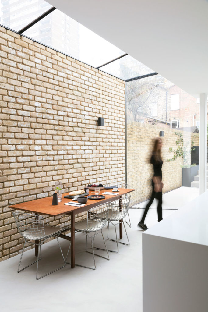 Ellesmere Road by DROO