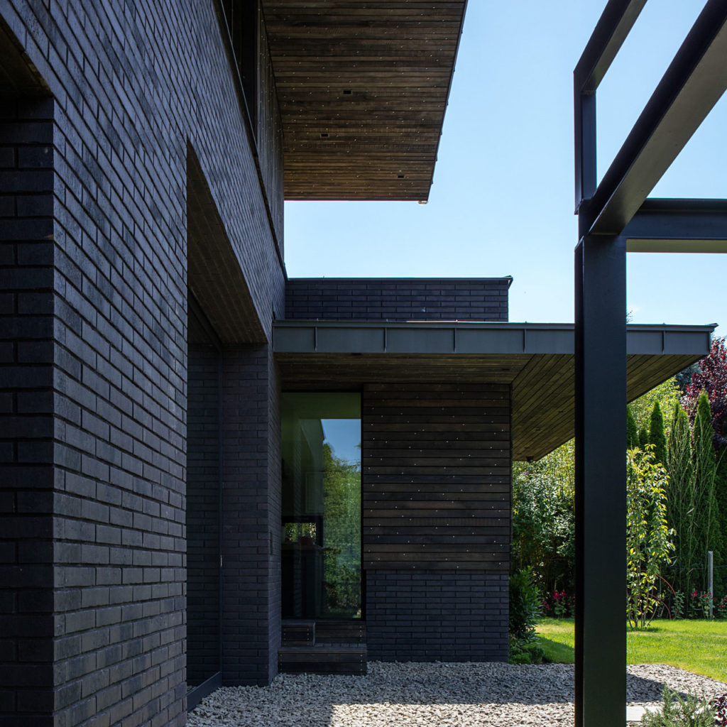 Villa Black by NAPUR Architect