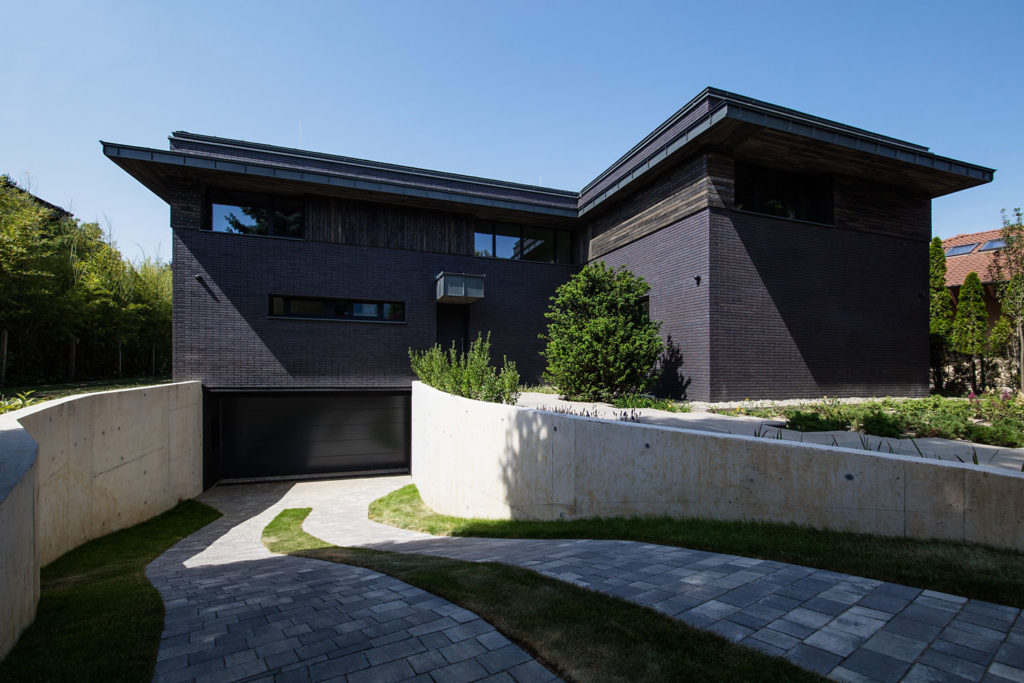 Villa Black by NAPUR Architect