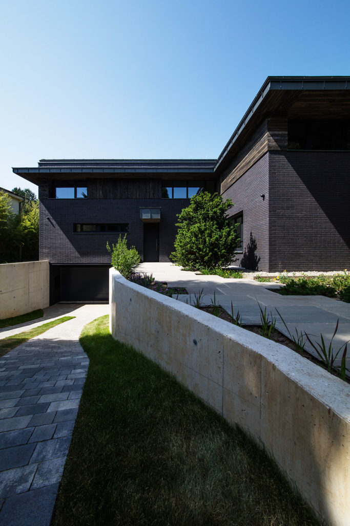Villa Black by NAPUR Architect