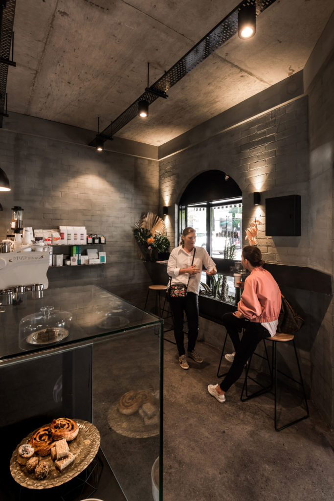 High Noon Coffee Saloon by Robeson Architects