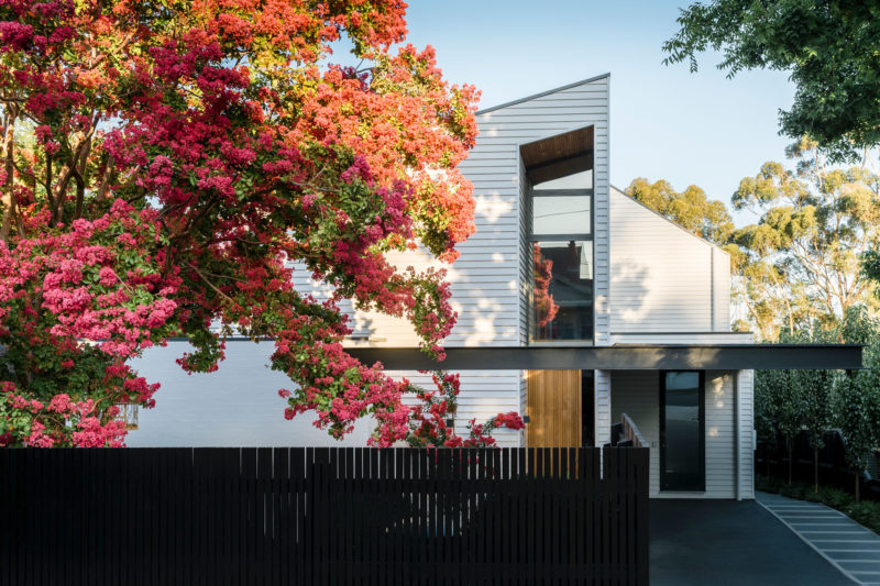 Eaglemont by Pleysier Perkins Architects