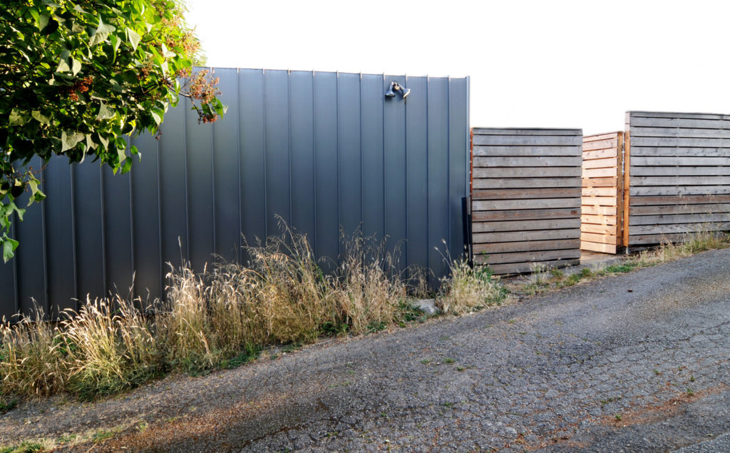 Seattle Backyard Office by Fivedot