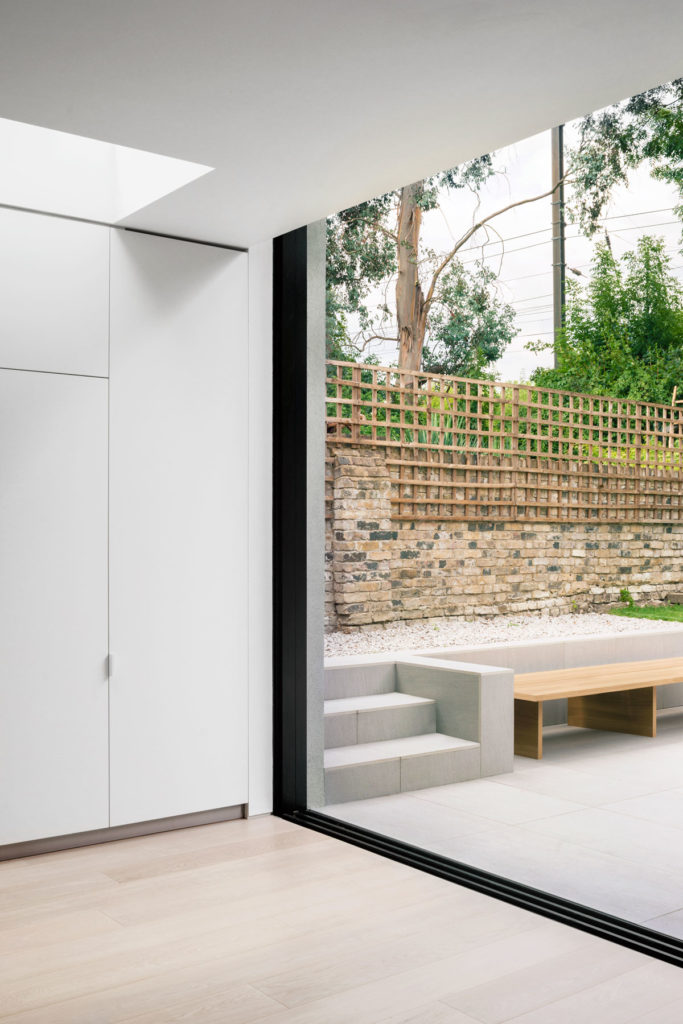 Savernake Road by Alexander Martin Architects