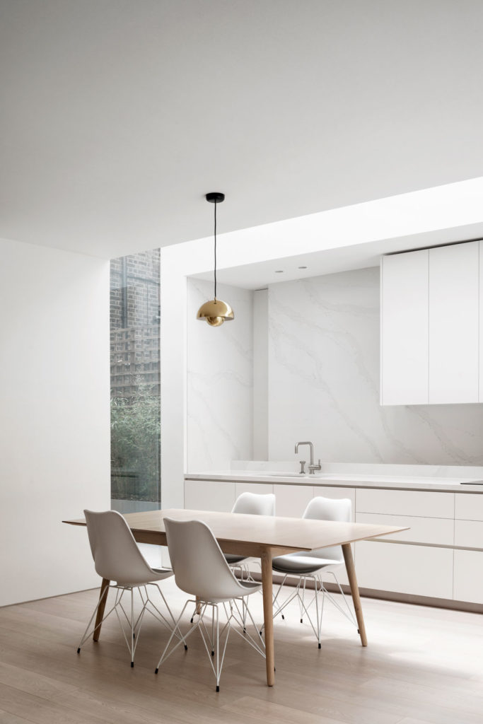 Savernake Road by Alexander Martin Architects