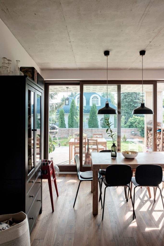 Family house on Nedű street by építész stúdió