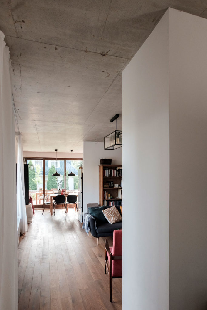 Family house on Nedű street by építész stúdió