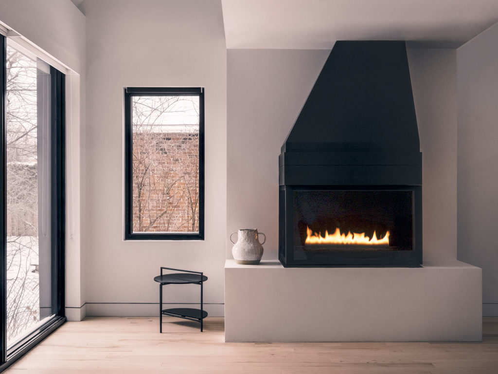 Maison Soeur: A Post‐War Residence Transformed Into Two Twin Houses