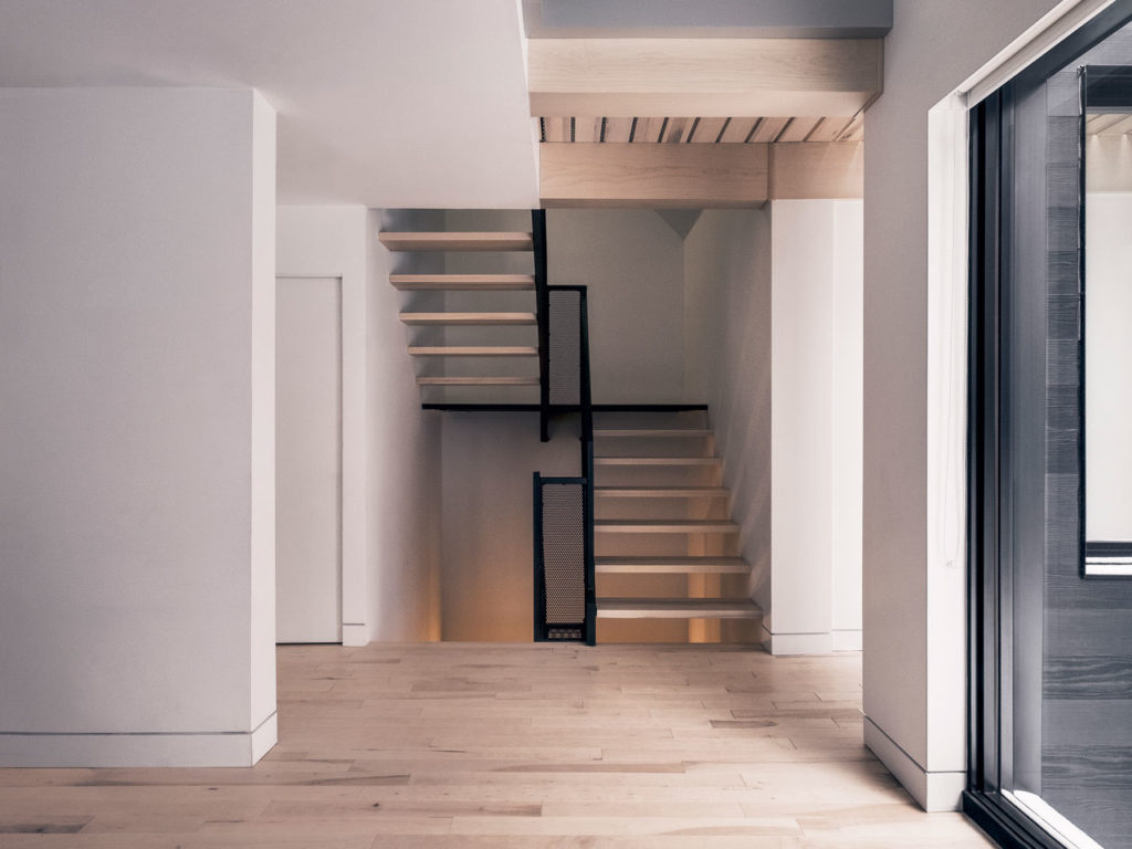 Maison Soeur: A Post‐War Residence Transformed Into Two Twin Houses