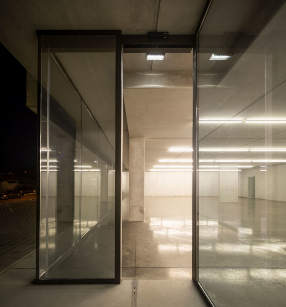 1000m2 Prefabricated by SUMMARY