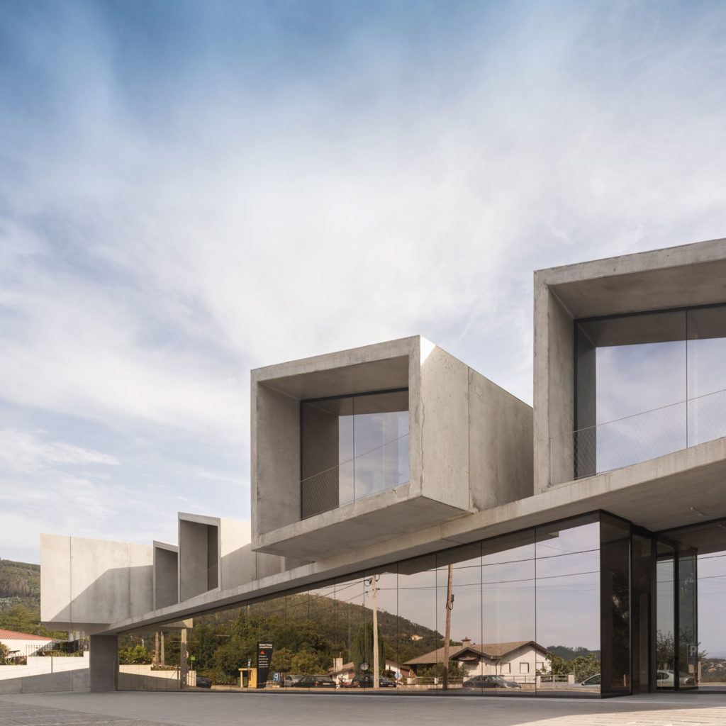 1000m2 Prefabricated by SUMMARY