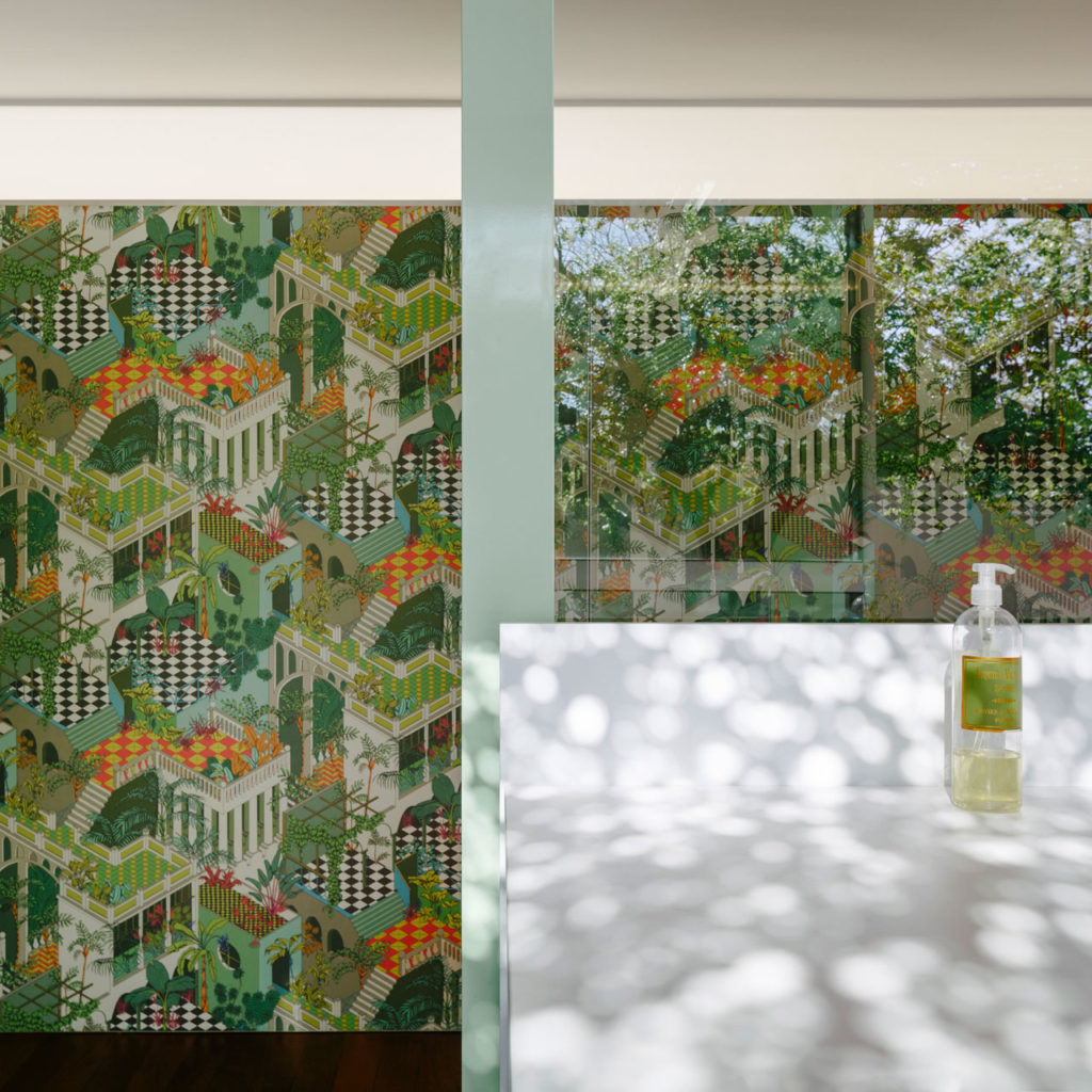 Wall paper facing the garden