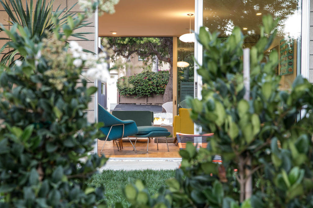 Mellow Yellow House - a Moonlight Beach residence