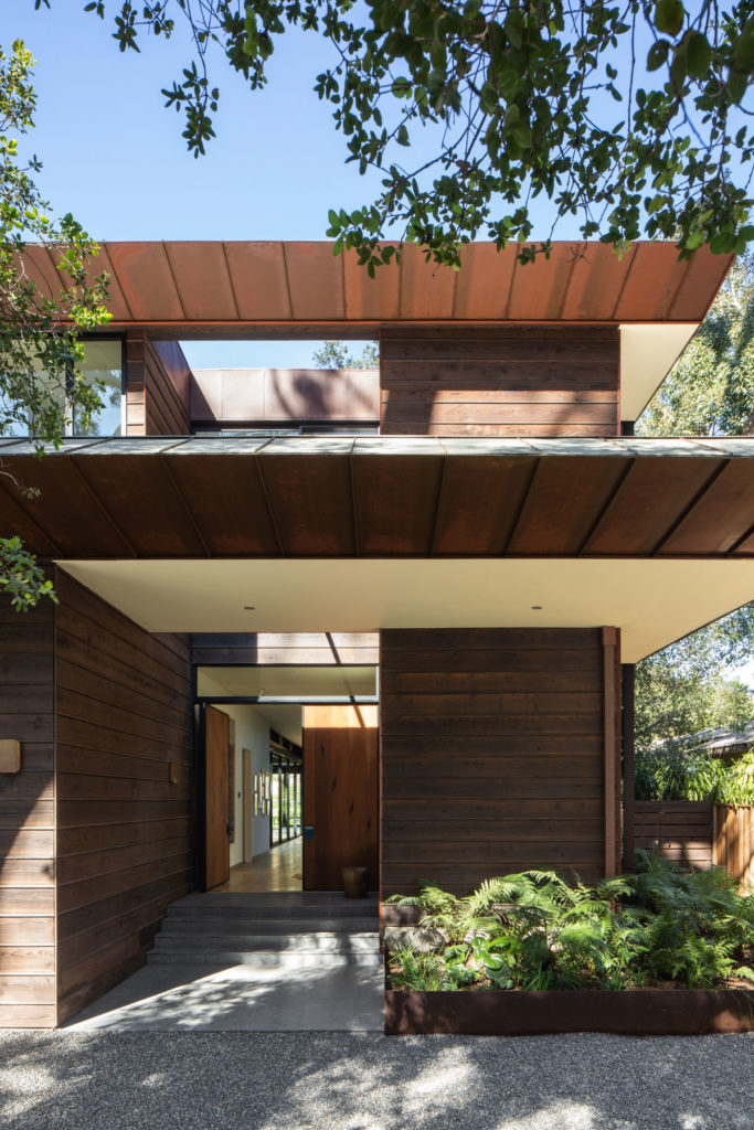 A Los Angeles Residence Celebrating Art and Nature