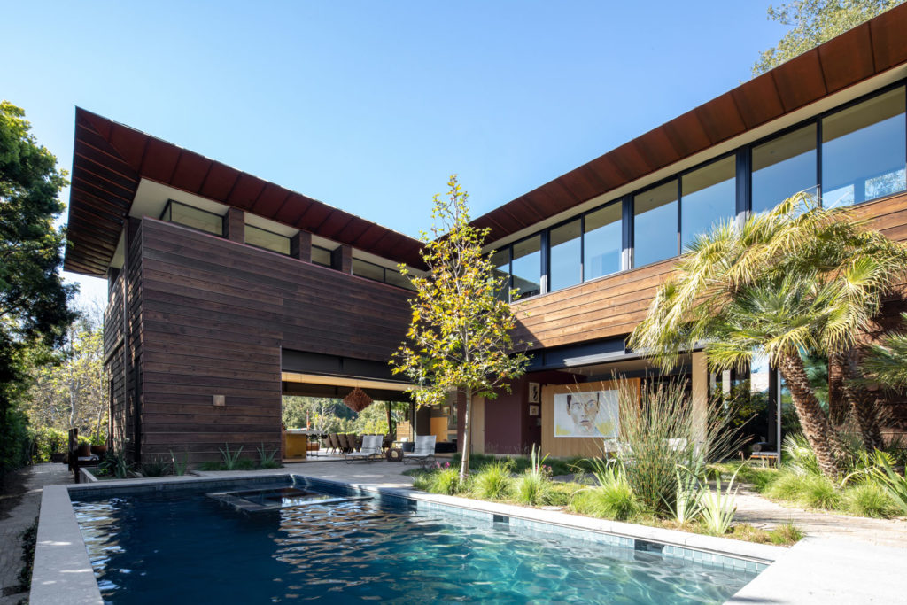 A Los Angeles Residence Celebrating Art and Nature