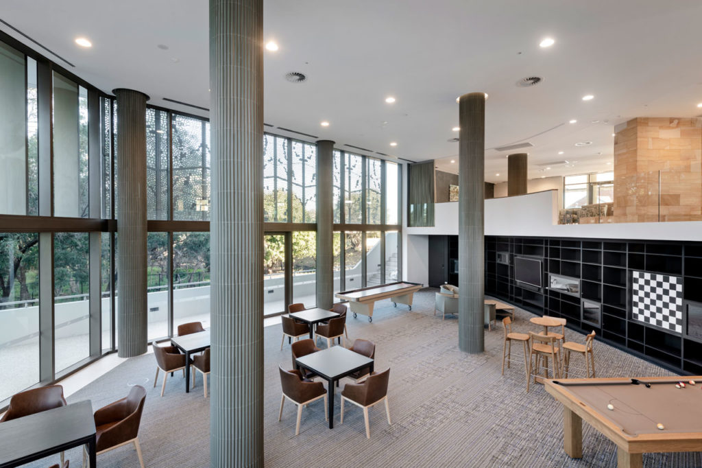 Australis at Rossmoyne Waters