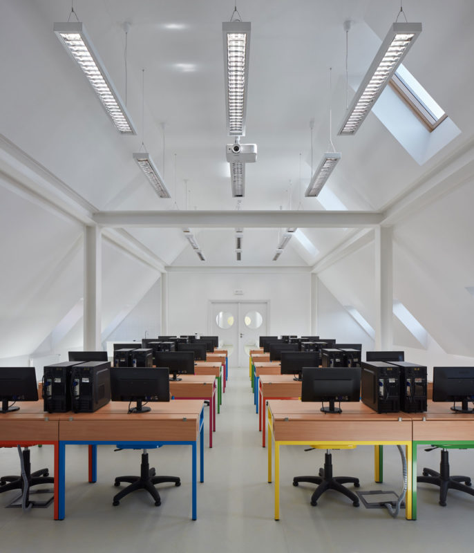 Elementary School Vřesovice - Reconstruction of Baroque Rectory