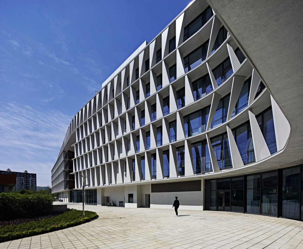 Pukou Community Centre by BAU Brearley Architects + Urbanists