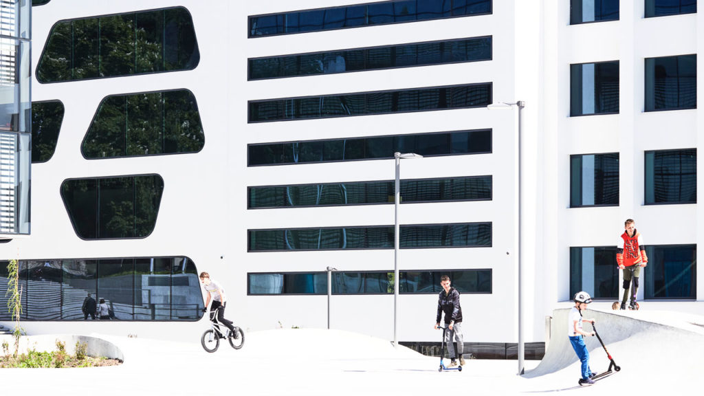 V-PLAZA – Urban Development