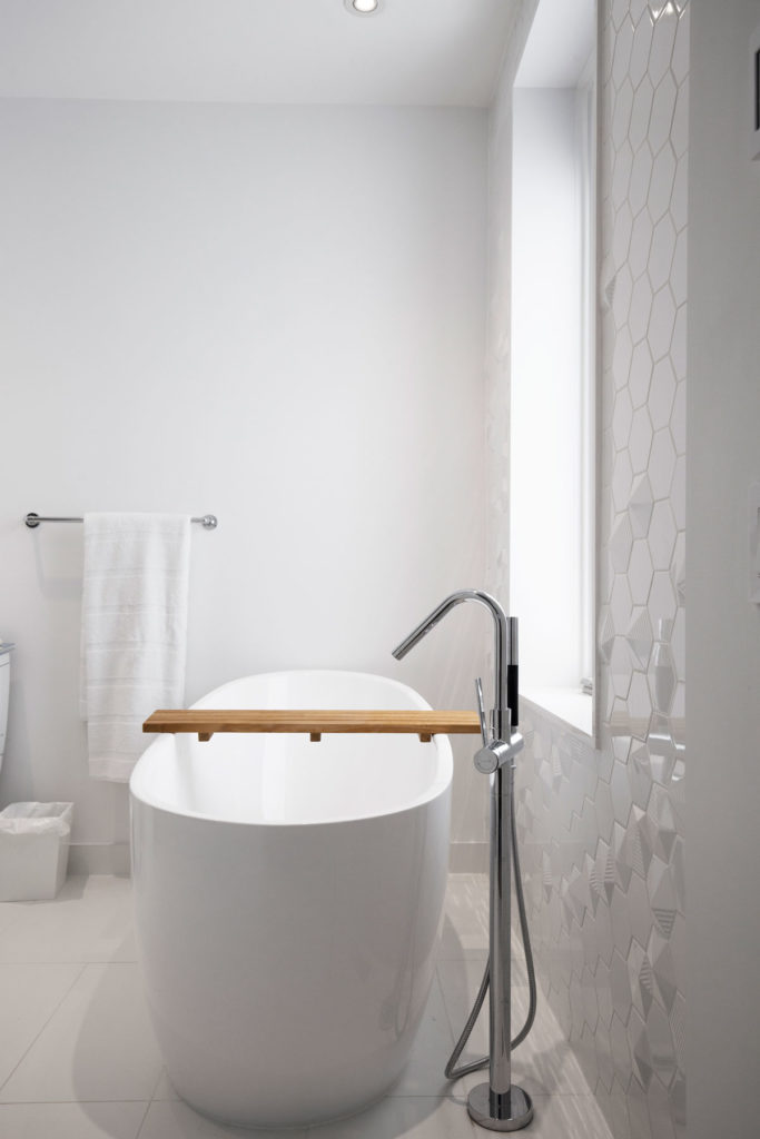 Edwardian House, a century-old house by Post Architecture Inc.