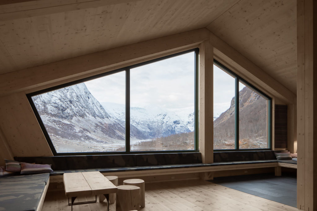 Tungestølen, a Hiking Cabin by Snohetta