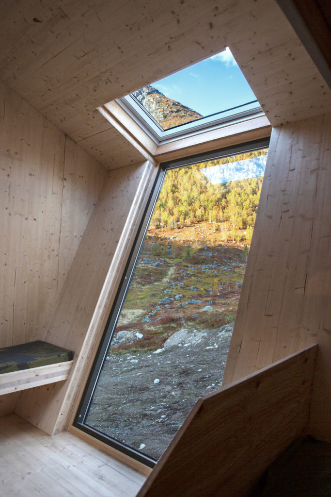Tungestølen, a Hiking Cabin by Snohetta