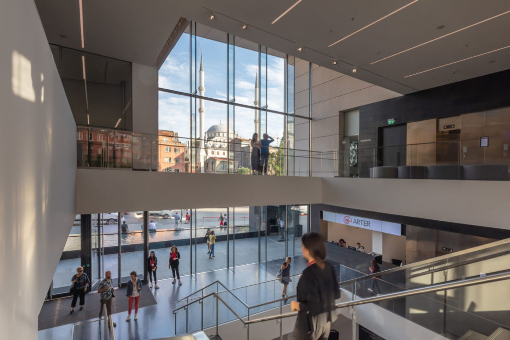 Arter Contemporary Art Museum by Grimshaw