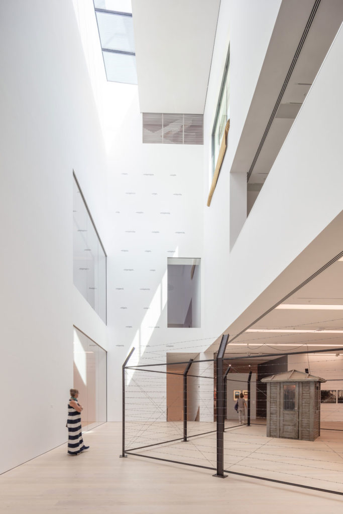 Arter Contemporary Art Museum by Grimshaw