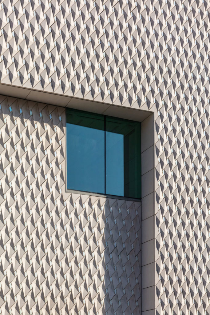 Arter Contemporary Art Museum by Grimshaw