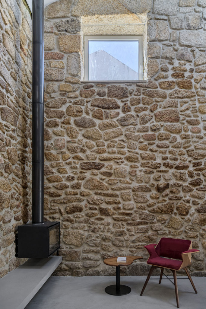 Rural House in Portugal by HBG Architects