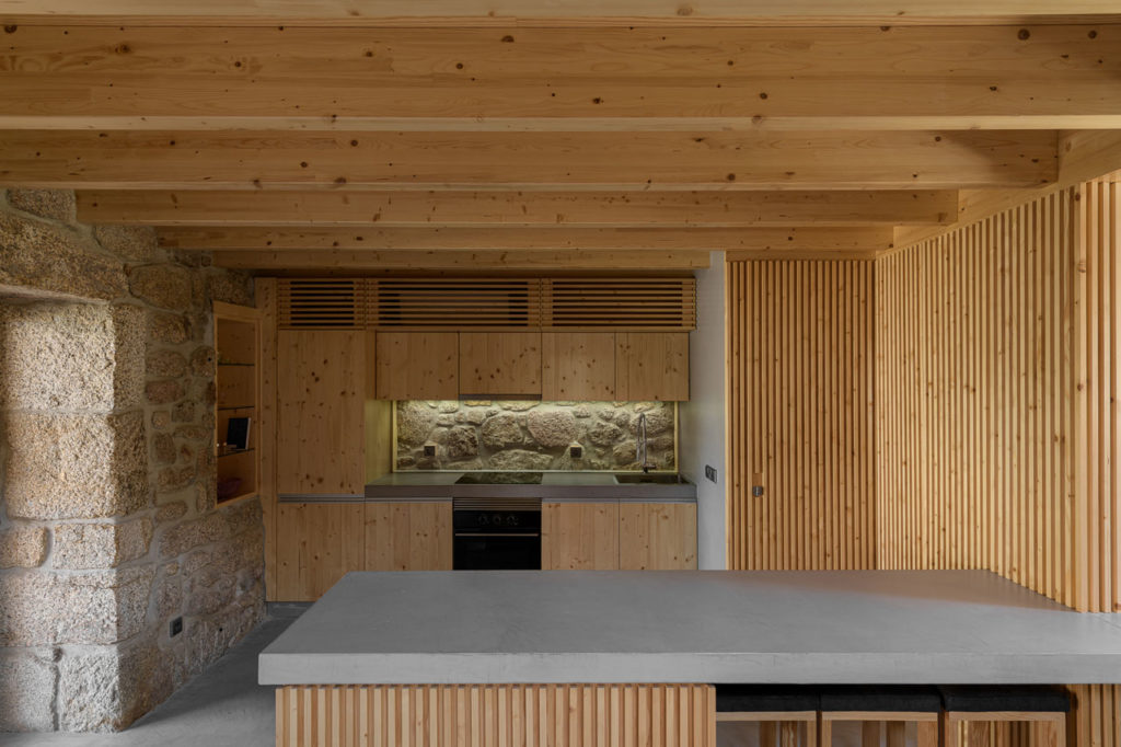 Rural House in Portugal by HBG Architects