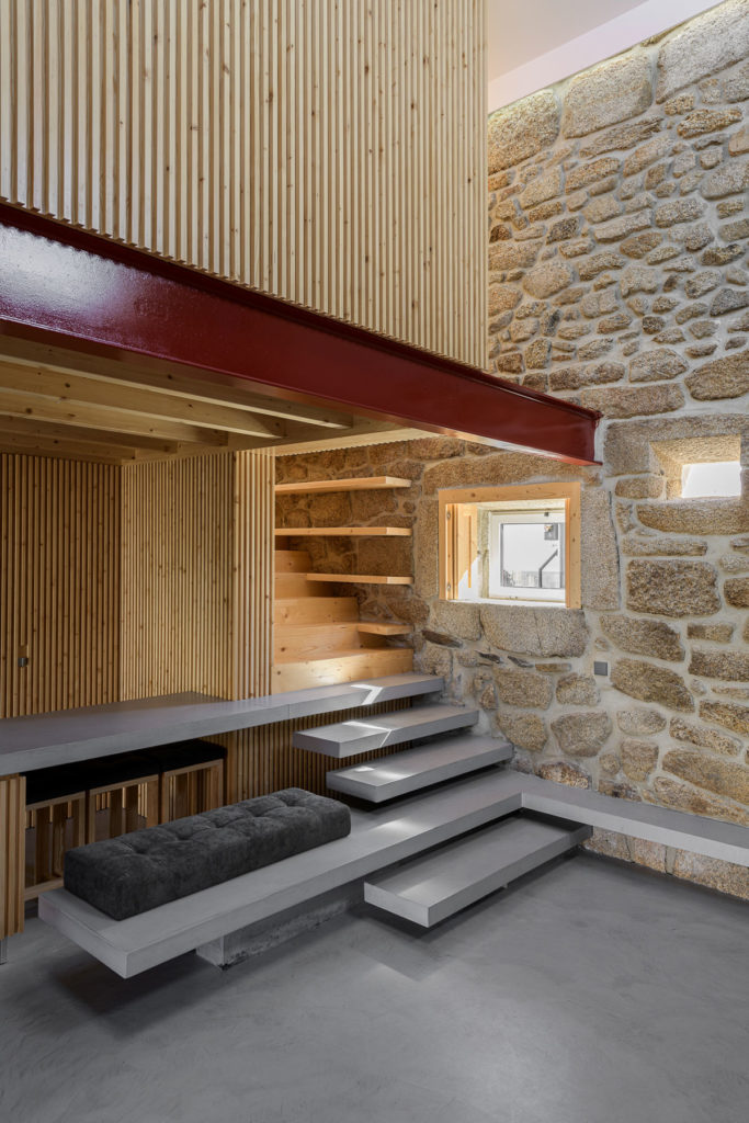 Rural House in Portugal by HBG Architects
