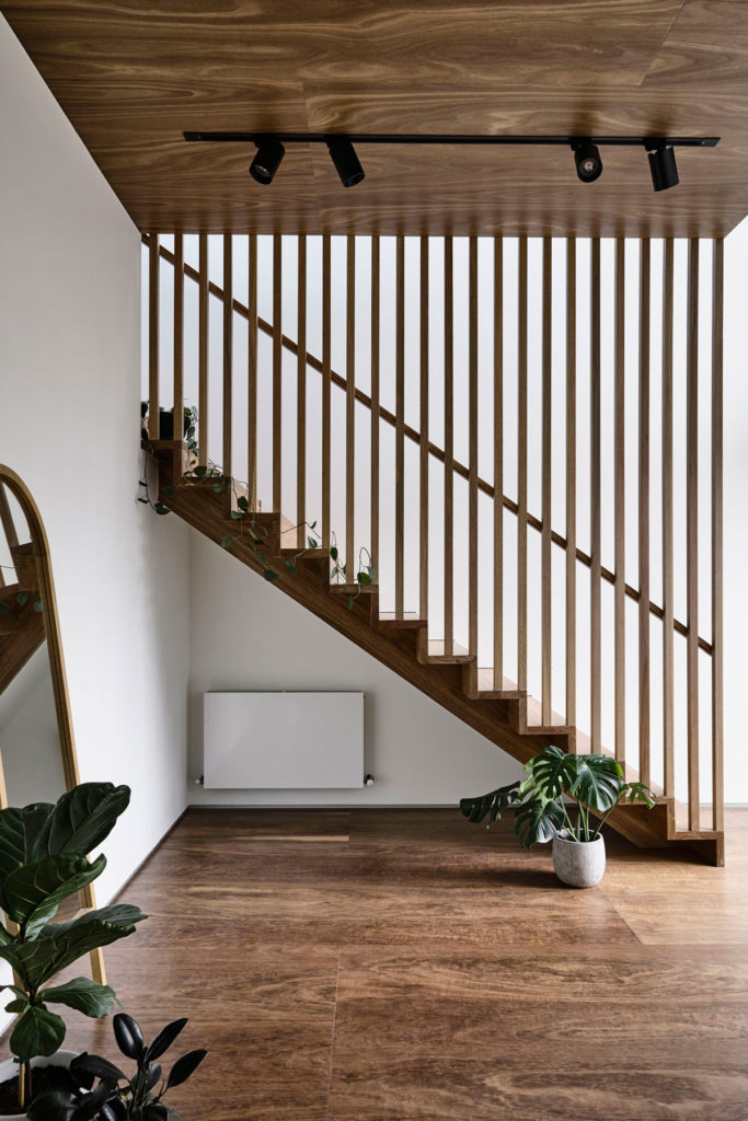 Pool House by Zen Architects